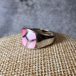 .925 Sterling Silver and Pink Abalone Shell Inlay Ring Size 7 3/4